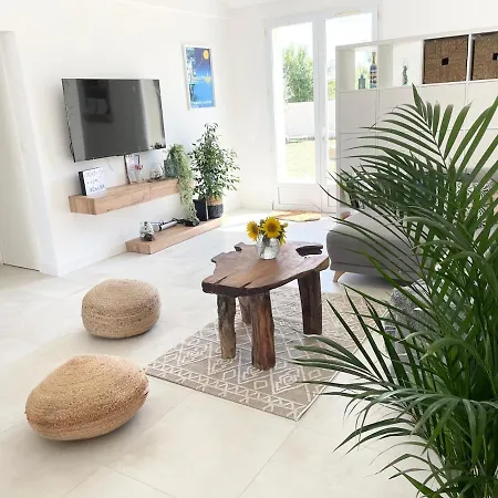 Villa Matheo Piscine La Rochelle Fun And Calm